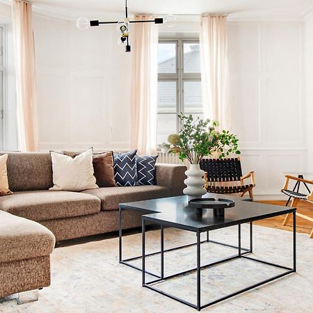 Sanders Square - Spacious Six-Bedroom Apartment Near Amalienborg Kopenhaga Zewnętrze zdjęcie