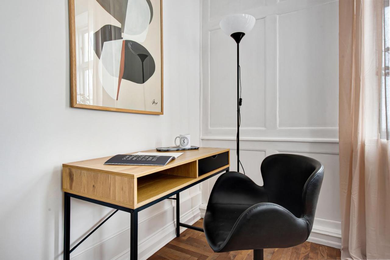 Sanders Square - Spacious Six-Bedroom Apartment Near Amalienborg Kopenhaga Zewnętrze zdjęcie